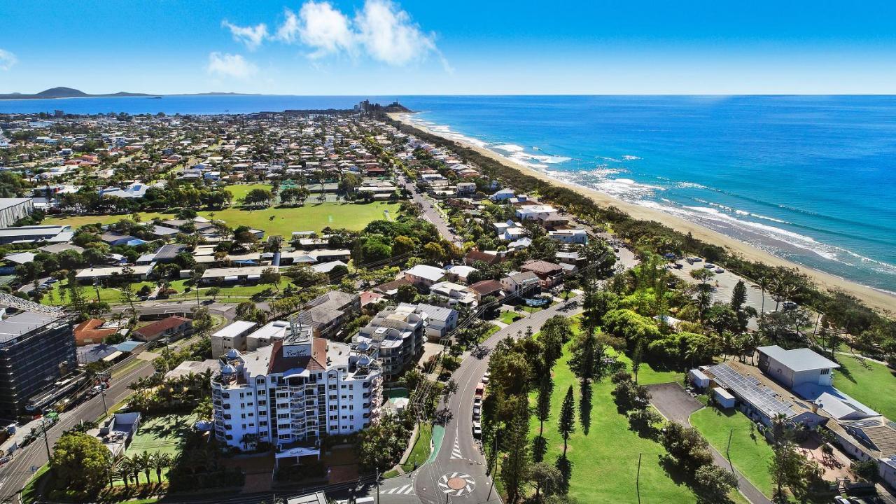 Beachside Resort Kawana Waters Buddina Exterior photo