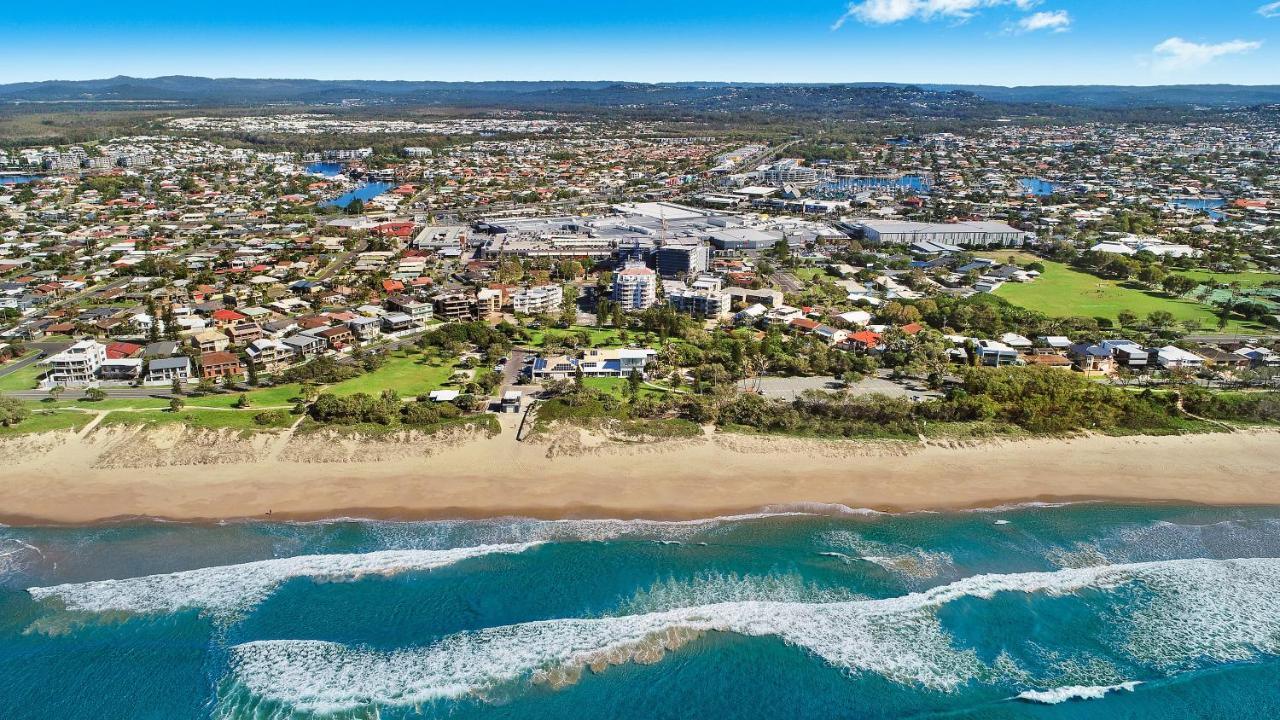 Beachside Resort Kawana Waters Buddina Exterior photo